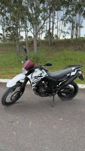 Yamaha XT 660 R 2010 ( vendo ou troco)