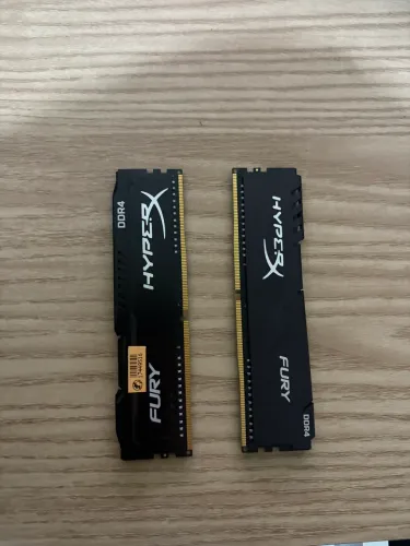 ? Kit Memória RAM HyperX Fury DDR4 - Estado de Nova!