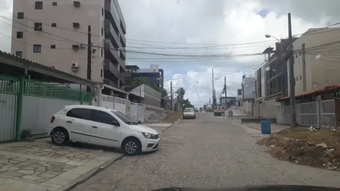 Terreno à Venda Bairro do Bessa Com ótima localização 12,00x30,00 C/360m² Esquina !!!