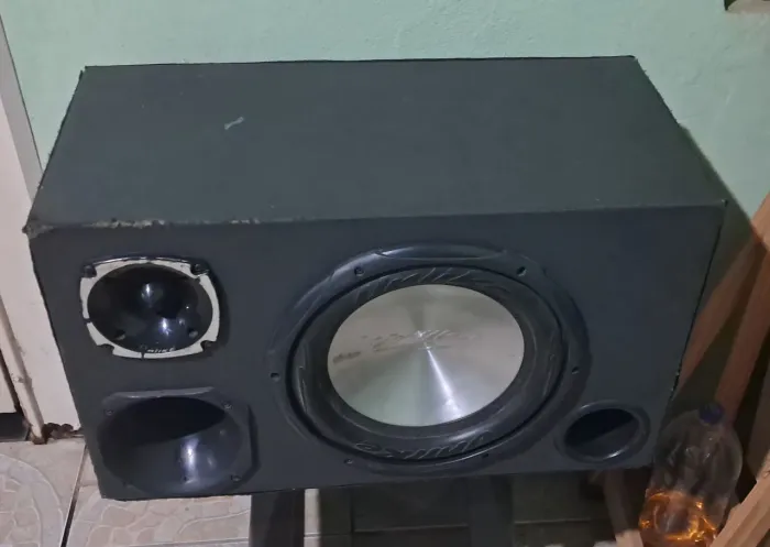 Caixa trio de 12 completa unf 125 Bs 440w Rms p/ porta malas