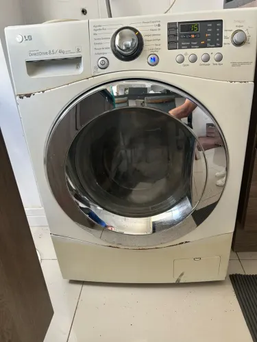 Lava e Seca LG Inverter 8,5kg/4kg - Funcionando - R$ 980