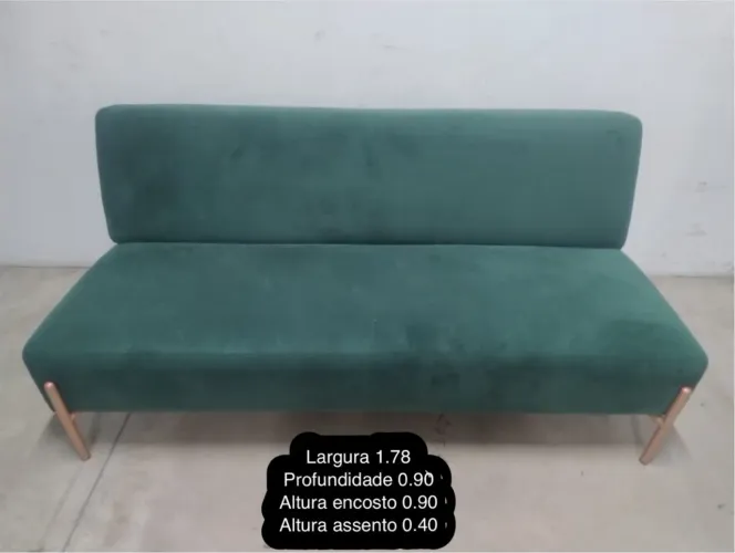 Sofá Tecido Tok Stok Verde Modelo Esgrima (Novo)