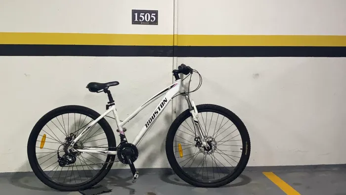 Bicicleta Houston em ótimo estado 