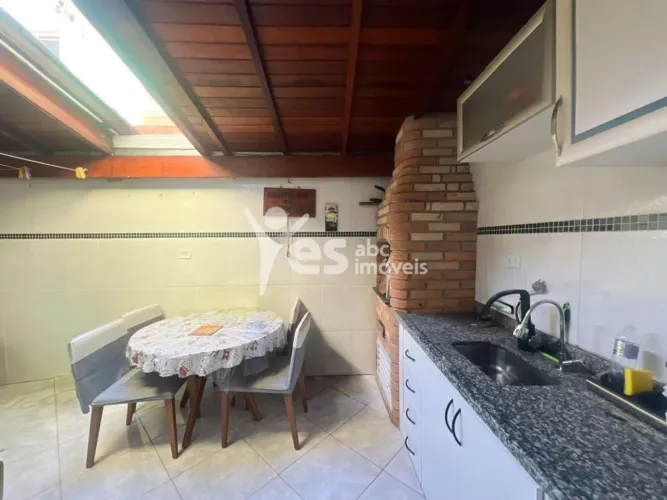 Excelente Sobrado em Condomínio com Área de Lazer em Santo André - Vila Metalúrgica REF: 1
