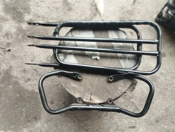 Vendo garupeira aro 26 mais santo Antônio