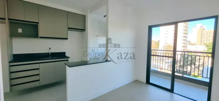 Apartamento/Padrão - Residencial - No bairro Monte Castelo - Carpe Diem - Analisa permuta.