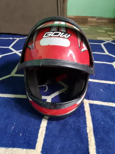 Capacete