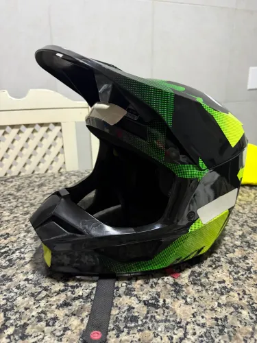 Capacete fox v1tamamho 58