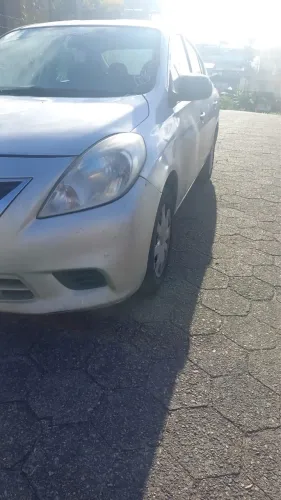Nissan Versa S 1.6 16V Flex Fuel 4P Mec. 2012