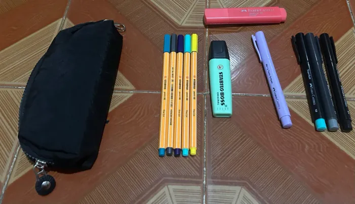 Kit de papelaria Faber-Castell + Stabilo com estojo preto