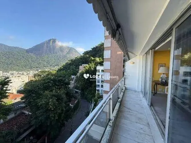 Apartamento 3 Quartos na Lagoa com Vista Cristo