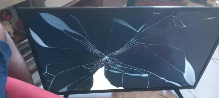 Vendo TV panasonic 32 polegada smart