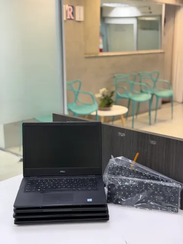 Lote com 4 Notebooks Dell Latitude 3400/3490 i5 8ª Geração - Para Reparo