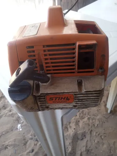 Roçadeira Stihl FS 220 Original - Excelente Estado