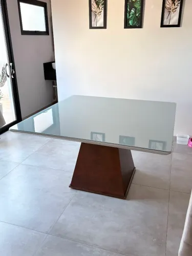 MESA QUADRADA