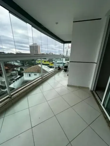 Imóvel para venda possui 70 metros quadrados com 2 quartos em Imbetiba - Macaé - RJ