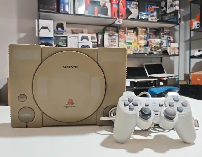 Sony Ps1 com controle original, leitor funcionando, em perfeito estado, parcelo no cartão
