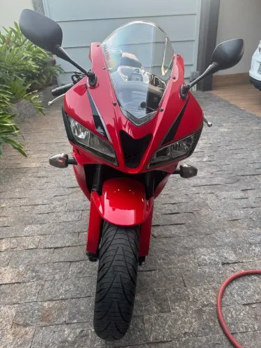 Honda CBR 600RR pra pista