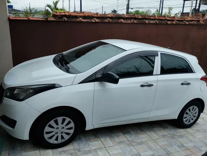Hyundai HB20 Unique 1.0 Flex 12V Mec. 2019