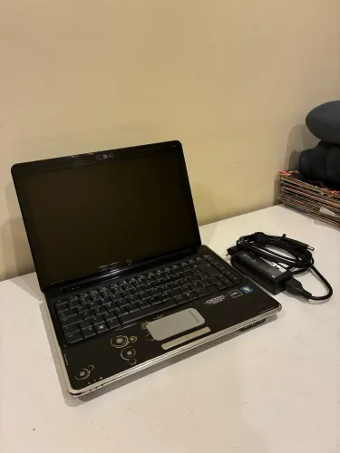 Notebook HP Pavilion DV4-2012BR Não Liga - Para Peças ou Reparo