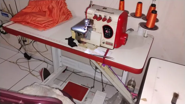 Máquina de costura ponto cadeia direct drive