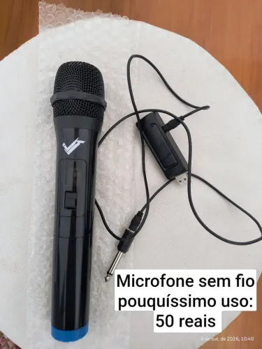 Microfone sem fio pouquíssimo uso com receptor