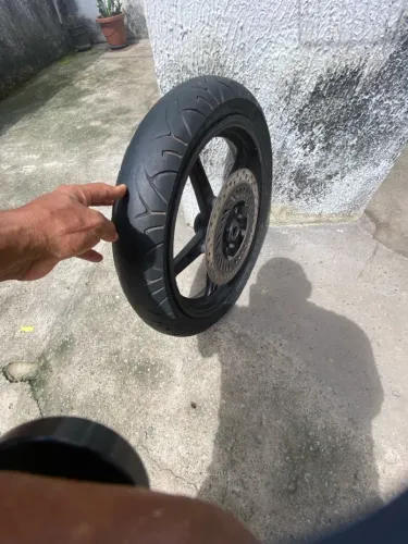 Vendo roda de cb300