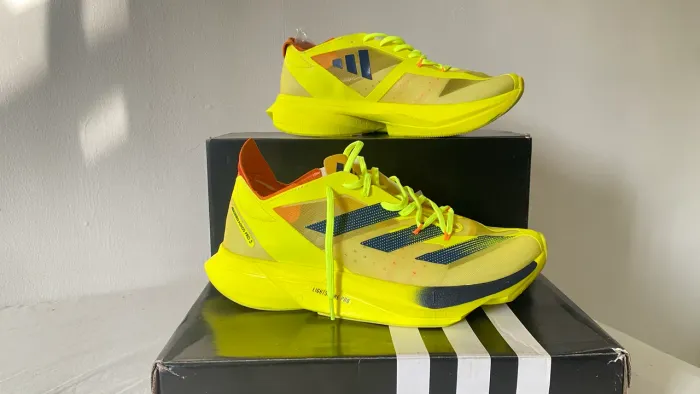 Tênis Adidas Ultra premium