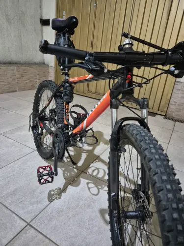 Bike tornado