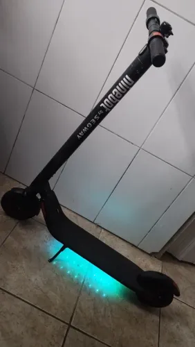 Patinete elétrico ninebolt segwei es2