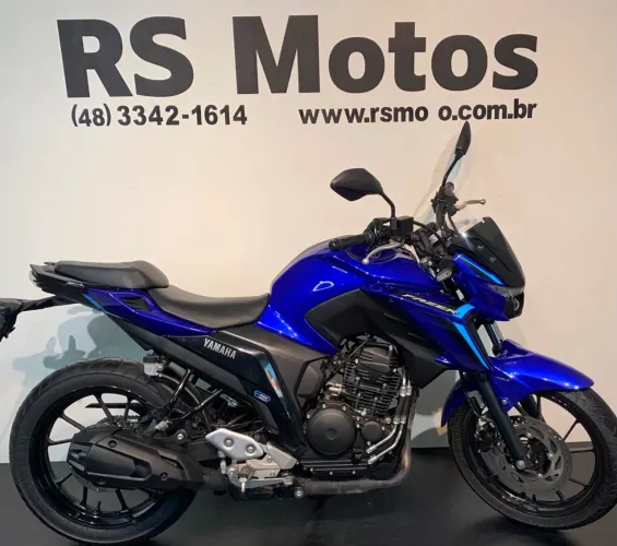 FZ25 250 FAZER CONNECTED