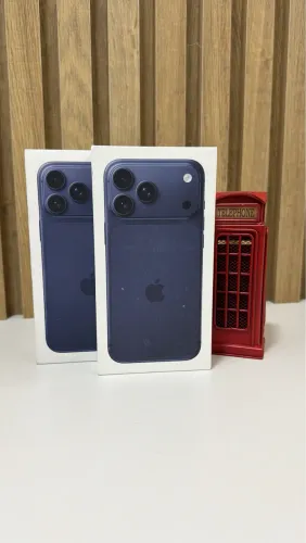 iPhone 17 pro max 256gb BLUE / Lacrado / Novo (Dinheiro tem Desconto)