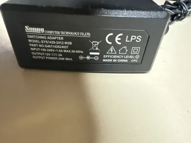 Fonte Sunny 12V x 2A pino P4