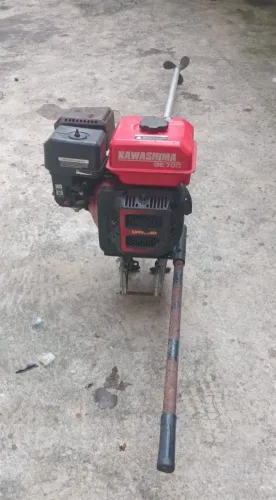 Vendo motor de rabeta quatro tempos, revestido com aço - valor R$ 1.000,00 (mil reais)