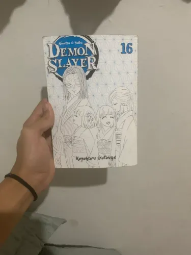 Kit livros: Demon Slayer(volumes: 8, 9, 16.)