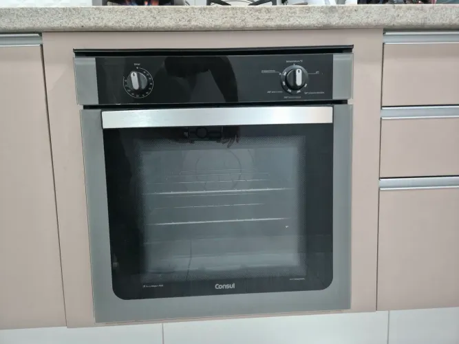 Forno Consul embutir com Grill