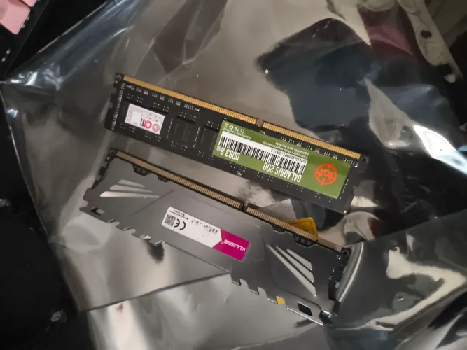 Vende-se 16gb(2x8) de memória ram ddr3 em perfeito estado.