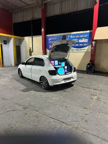 Som automotivo