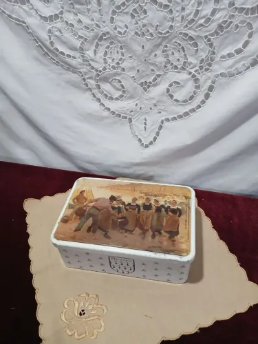 Lata de Biscoito Decorativa Francesa - Breizh
