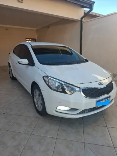 Kia Motors Cerato 1.6 16V Flex Aut. 2015