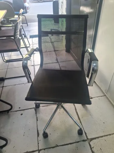 Cadeira tela cromada com relex 