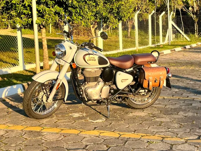Classic 350 Linda