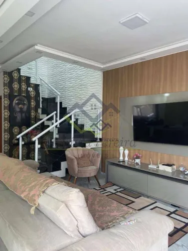 Sobrado com 4 dormitórios à venda, 126 m² por R$ 1.300.000,00 - Jardim Modelo - Suzano/SP