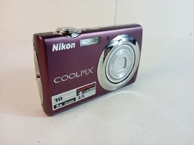 Sucata Camera Digital Nikon Coolpix S220 Bateria Adaptador