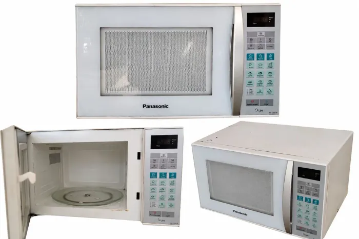 Micro-ondas Panasonic 32 Litros ? 220V