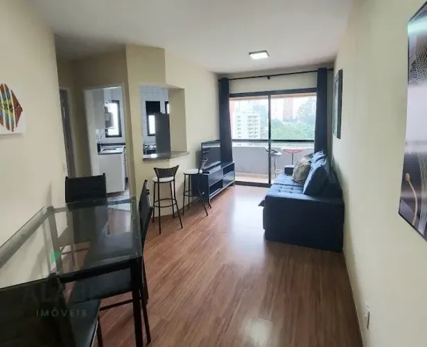 Apartamento mobiliado com varanda e vista livre no Royal Bird - Vila Suzana
