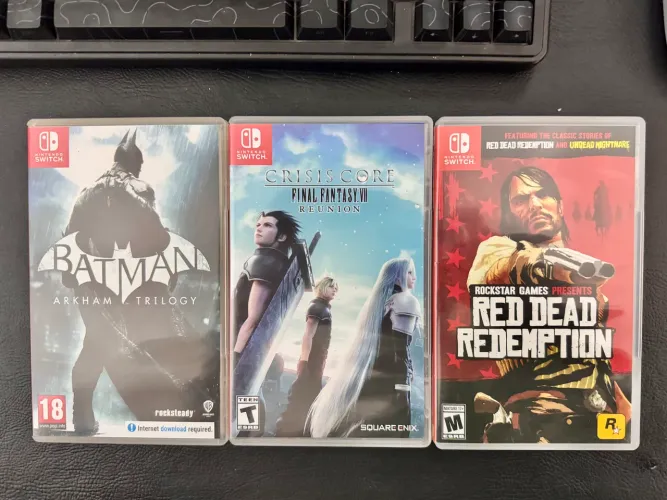 Red dead redemption, Final fantasy 7 crisis core, Batman Arkham trilogia Nintendo switch