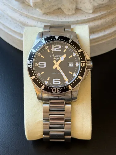Relógio LONGINES hydroconquest 39mm
