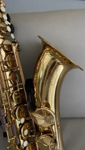 Saxofone tenor yamaha YTS 275 mande in jabon
