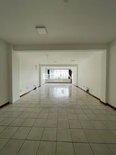 Venda de Sala em CANOAS-RS, bairro CENTRO com 78.87m² Área Const. e 91.36m² Área Terreno V